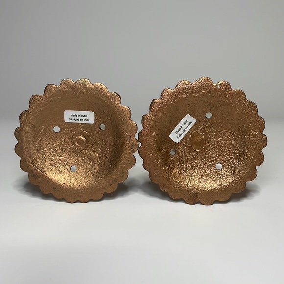 UO Antique Crystal & Brass Doorknob Curtain Tie-back Hooks (set of 2) - Picture 3 of 5